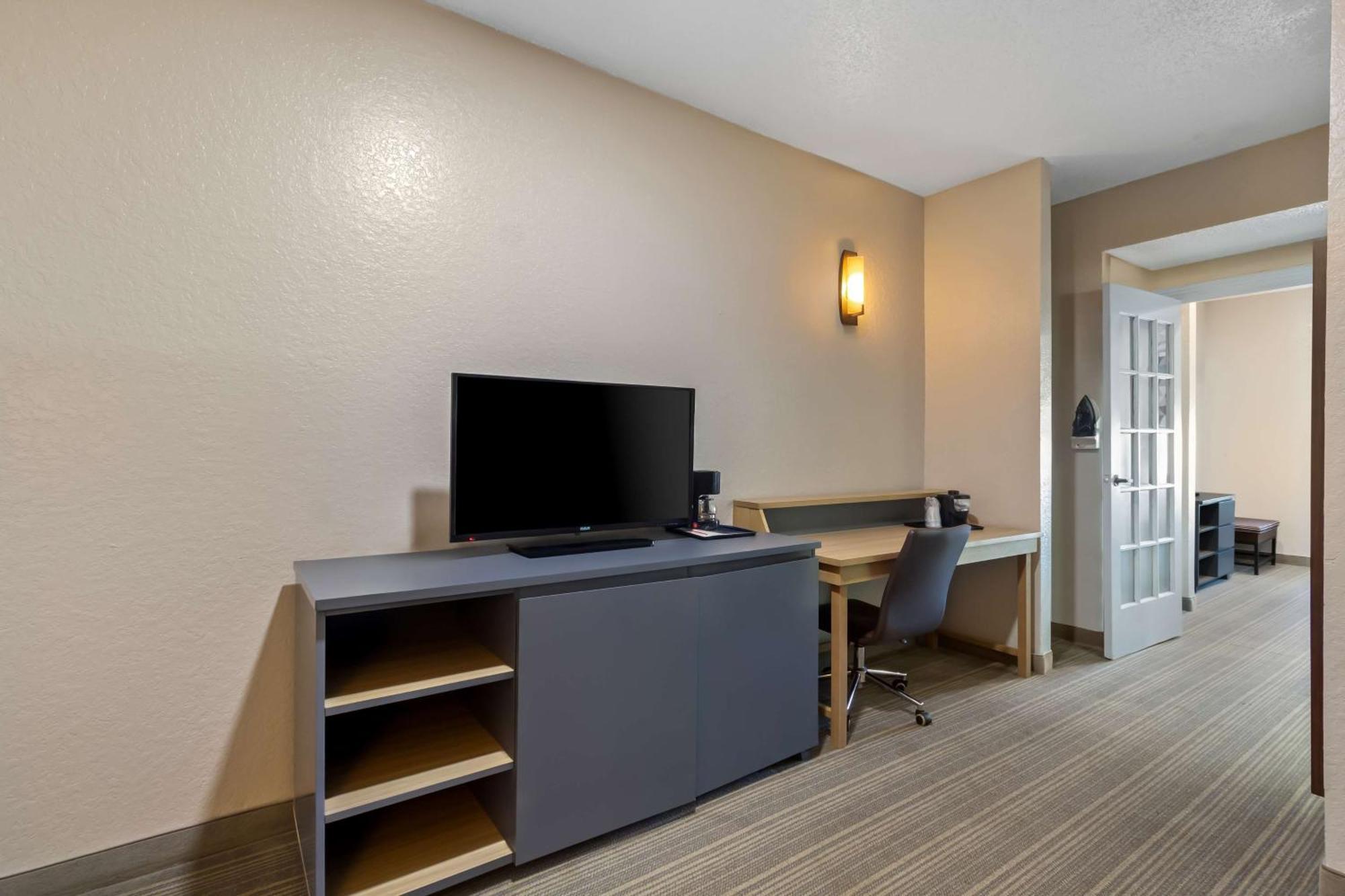 Sonesta Essential Iah Airport Jfk Boulevard - Newly Renovated Houston Dış mekan fotoğraf